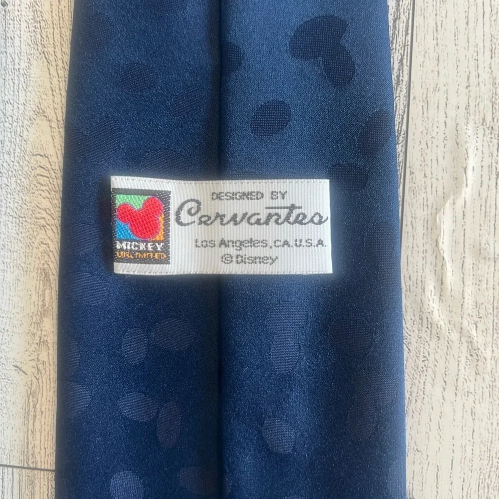Vintage Men’s Tie Disney’s Goofy By Cervantes Navy‎ Blue 56” Long 3.75” Wide